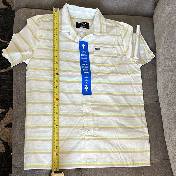 Hurley Yellow and Gray Button Down Shirt - Picture 9 of 13